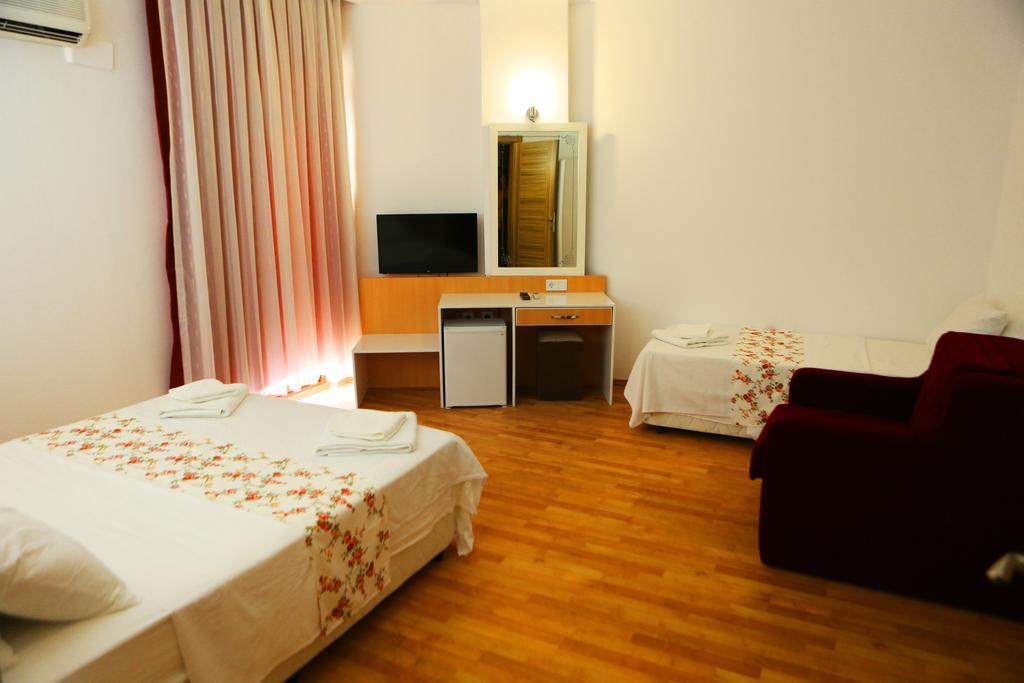 Ugur Otel Каш Стая снимка