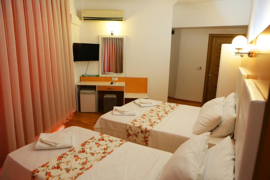 Ugur Otel Каш Стая снимка