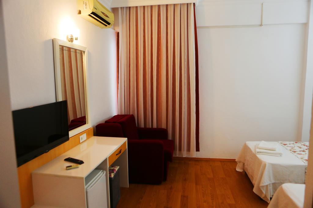 Ugur Otel Каш Стая снимка