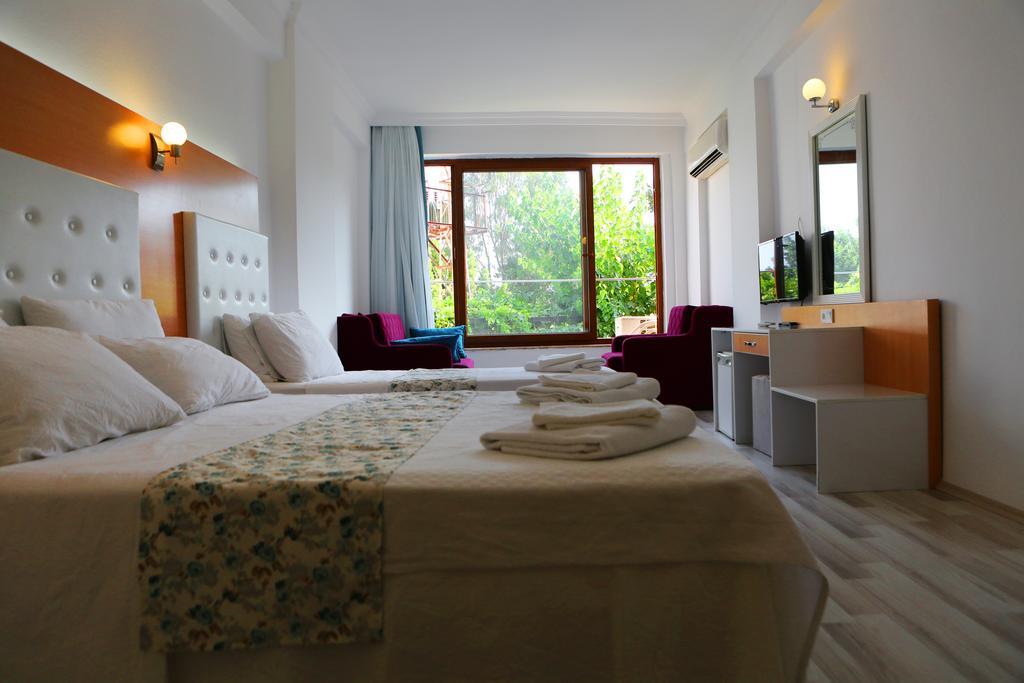 Ugur Otel Каш Стая снимка