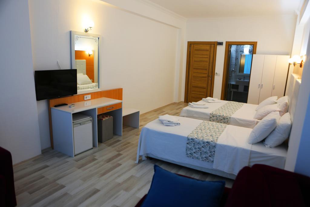 Ugur Otel Каш Стая снимка